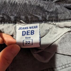 Deb jeans